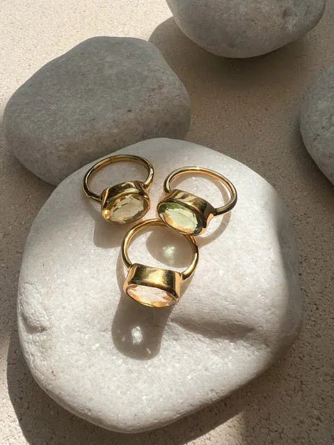 Oval Chunky Ring - Soft Green - Lily King
